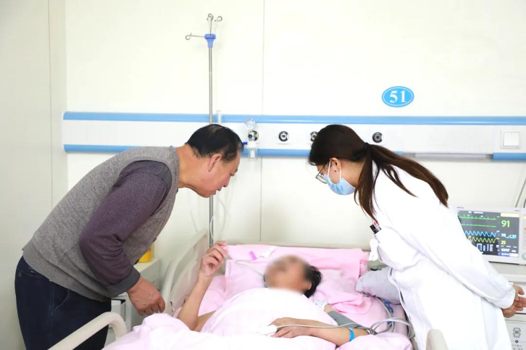 膿毒敗血癥、大面積肺栓塞、腦出血…… 胸科專(zhuān)家助60歲急癥患者闖過(guò)生死關(guān)